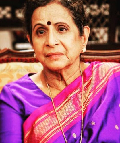 Usha Nadkarni family