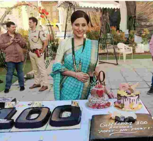 kishori shahane family