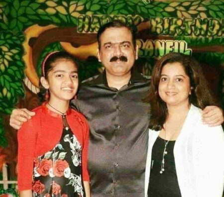 Makarand Anaspure wife