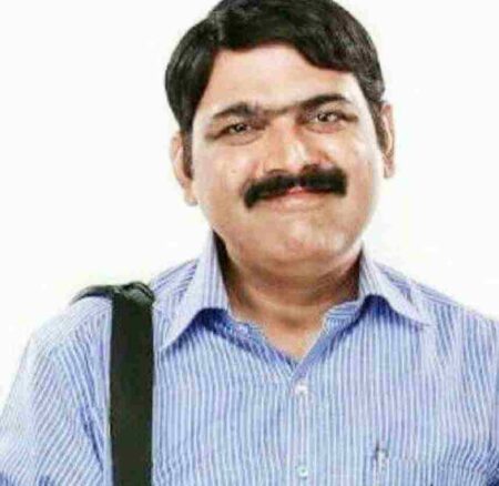 Makarand Anaspure movie