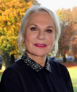 Monique Van De Ven Net Worth