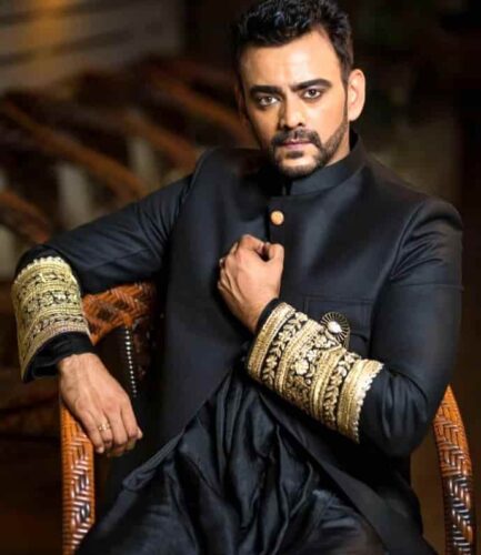 Aastad Kale Net Worth, Age, Family, Wife, Biography, and More