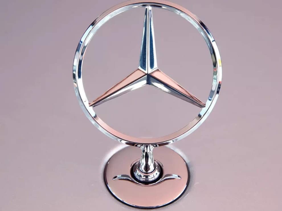 Mercedes Benz